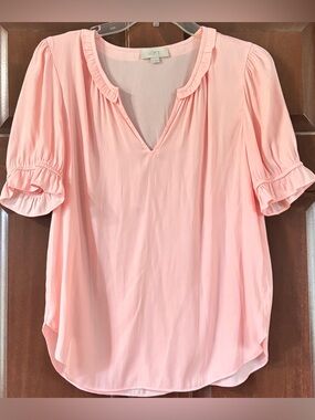 Pink flowy blouse Loft outlet size XS